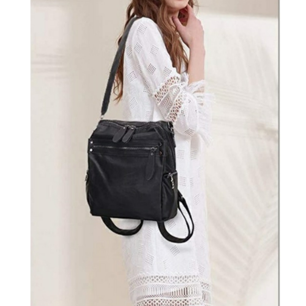 🌟Best Seller 🌟Black Backpack to Shoulder B… - Picture 3 of 9